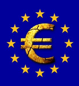 european union symbol with cracks