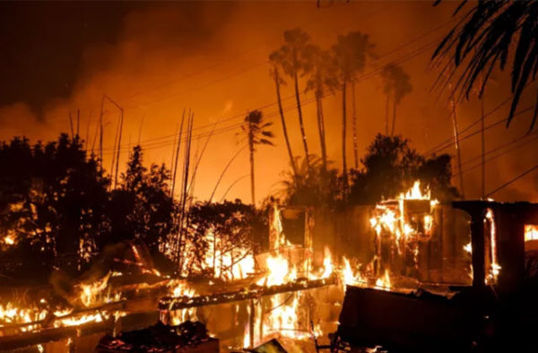 Last Days Of Los Angeles Over 150,000 Flee Los Angeles Exploding Wildfires - Signs Of The Last Days