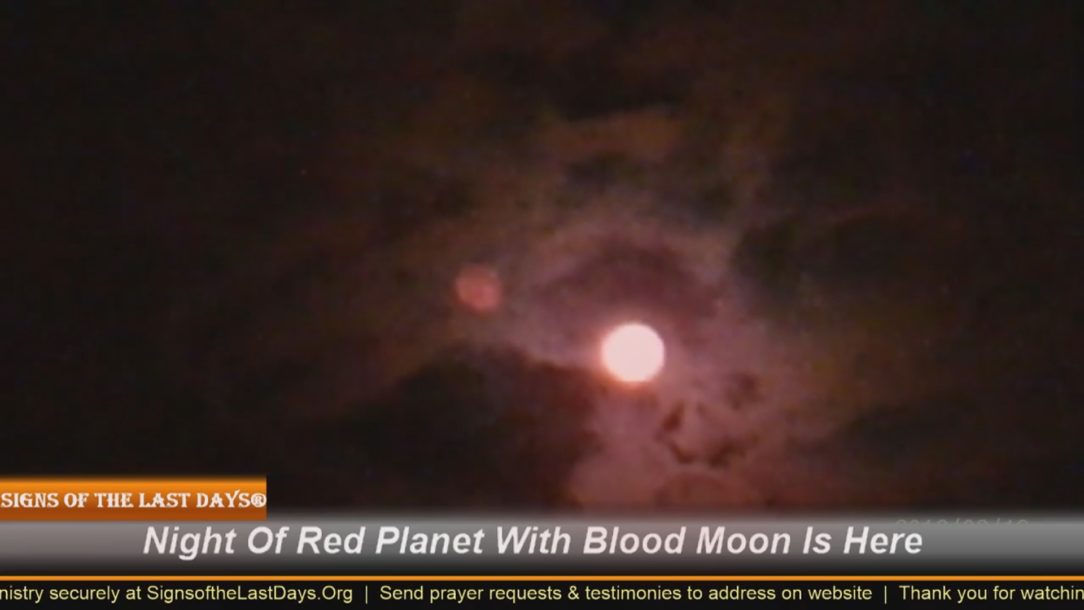 Blood Red Planet And Blood Moon Rising Together Over Israel This Week ...